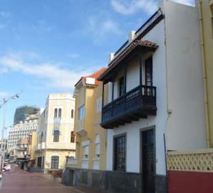 Spaziergang an der Strandpromenade Las Canteras
