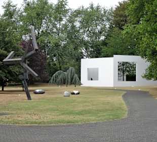 Rundgang durch den Skulpturenpark Köln