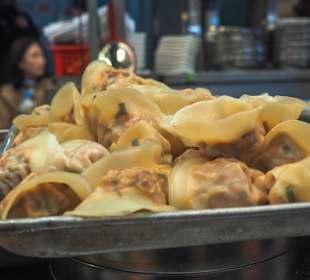Mandu/Knödel mit Schweinefleisch 