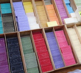 Eindrücke vom Rundgang über den Markt von Elne