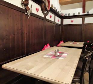 Blick in die Gasträume der Gasthofbrauerei Will