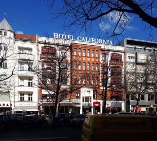 Blick zum Hotel Leonardo Hotel Berlin KU´DAMM