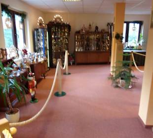 Im 1. Räuchermann Museum