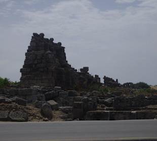 Ruinen kurz nach Busbahnhof
