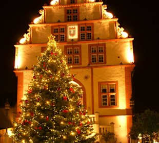 Weihnachtsbaum am Markt
