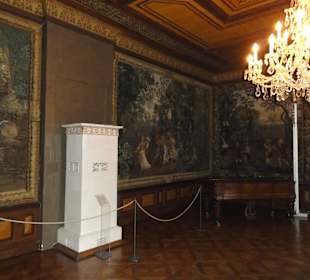 Rundgang durch das Schloss Jever