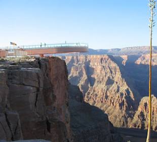 Sky-Walk über dem Grand Canyon