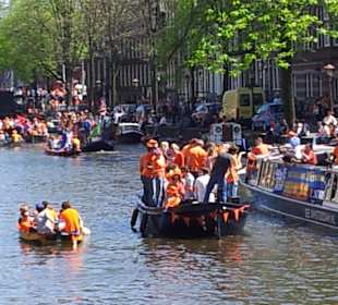 Gracht an Queensday