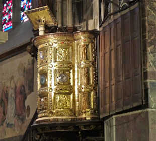 Die Kanzel im Aachener Dom