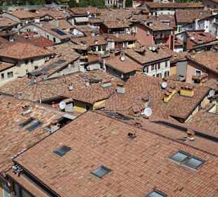 Rundumblick vom Torre Apponale