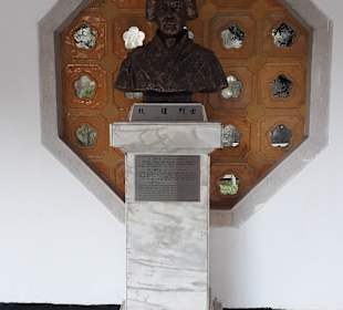 National Revolutionary Martyrs' Shrine