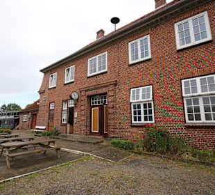 Rückseite vom Museumsbahnhof 