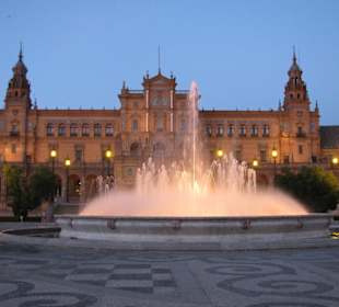 Prachtbau in Sevilla