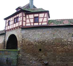 Vordere Stadtmauer