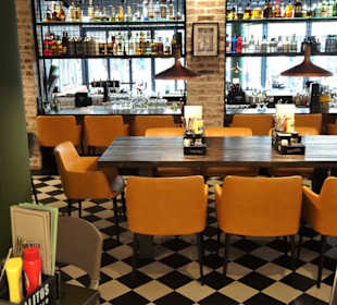 Rundgang durch die L&T Markthalle