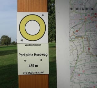 Wanderparkplatz Herdweg Walddorf