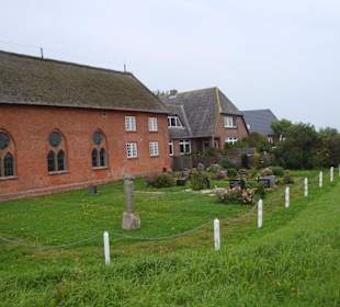 Kirche & Friedhof