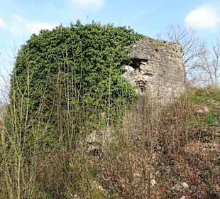Befstigung in der äußeren Wehrmauer
