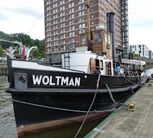 Alter Dampfschlepper