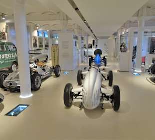 In den Räumen des Automuseums Prototyp