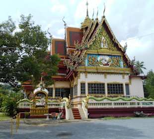 Wat Plai Laem