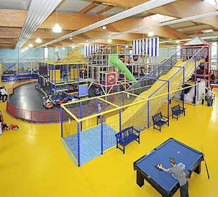 Kletterschiff mit Kartbahn, für jeden etwas dabei!