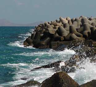 Meeresbrausen im Hafen von Heraklion