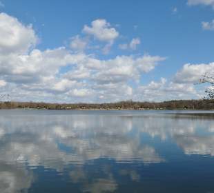 Spaziergang rund um den Baggersee