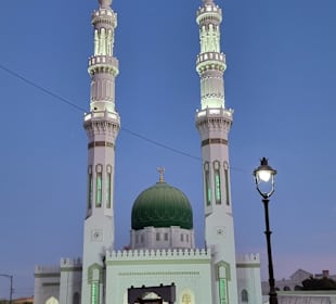 Moschee auf der Heimfahrt nach dem Essen