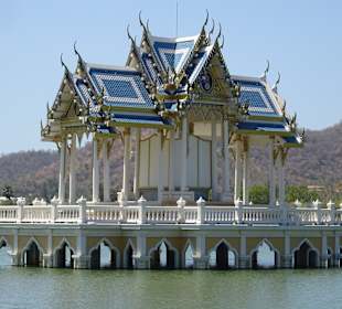 Wat Khao Tao