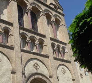 Katholische Kirche St. Raphael Neuenheim 