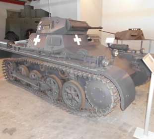 Frühe Panzertechnik