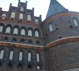 Weithin bekannt – das Holstentor von Lübeck
