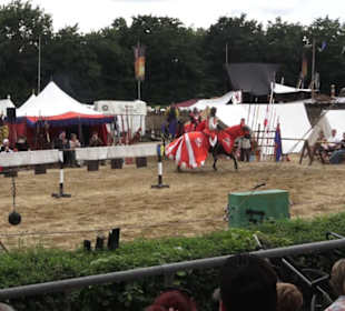 Jahrhundertmarkt und Ritterturney
