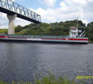Unter der Grünentaler Hochbrücke!