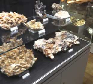 Museum für Mineralien und Mathematik