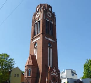 Der Turm der ehemaligen Lutherkirche