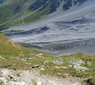 Blick zurück auf den langen Weg zur Tabaretta Hütt