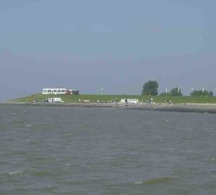 Strand von Tossens bei Flut