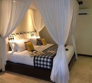 Pool Villa Bedroom