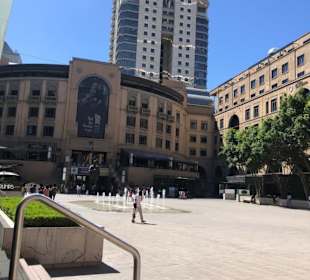Am Nelson Mandela Square