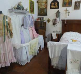 Höhlenstadt des Monte Poro in Zungri