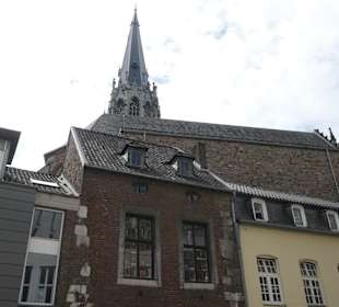 Beim Hof in der Altstadt von Aachen