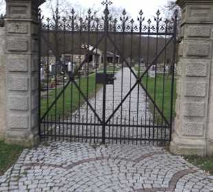 Friedhof Neckartenzlingen