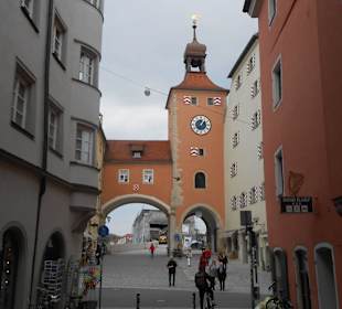 Zur Steinernen Brücke