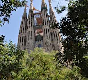 Ausflug zur berühmten Sa. Familia (Ostansicht)
