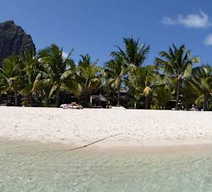 Beeindruckende Kulisse zum Le Morne Brabant