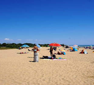Weitläufiger Strandbereich 