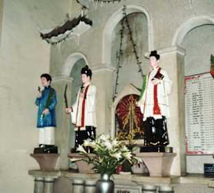 Notre Dame - Heiligenfiguren