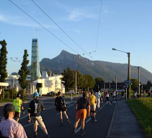 Bladen auf freien Straßen in und um Salzburg